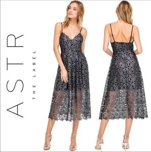Astr the label midi lace dress